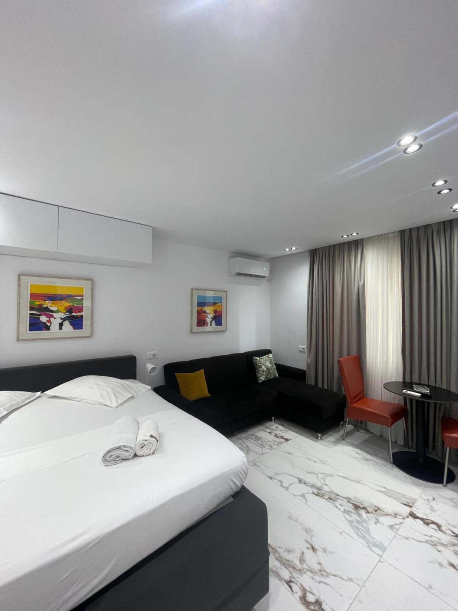 Midnight Apartments Tirana Zewnętrze zdjęcie