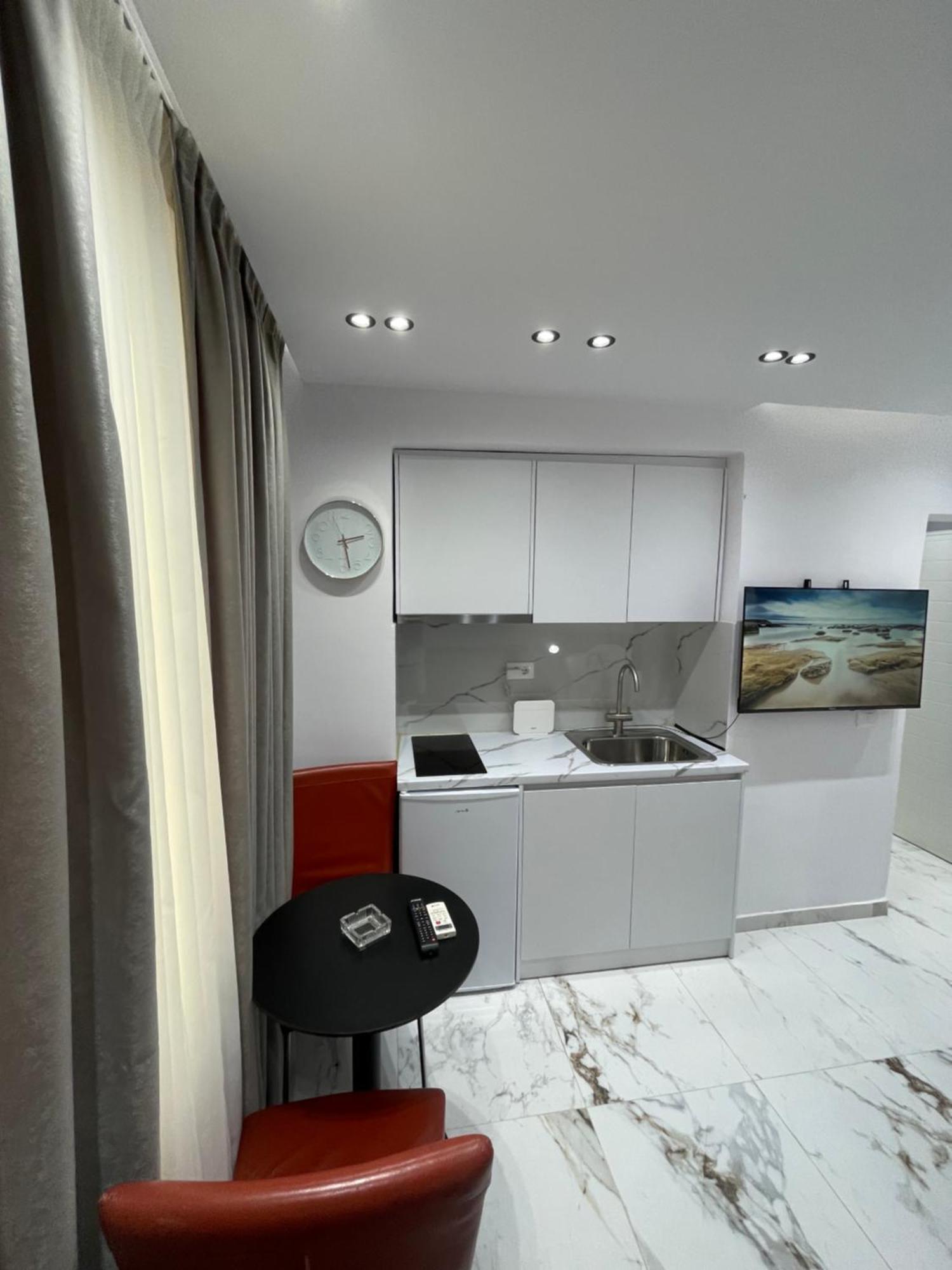 Midnight Apartments Tirana Zewnętrze zdjęcie